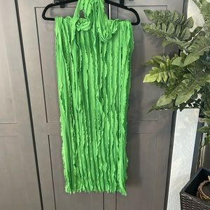 Cute green fun cover up 💕